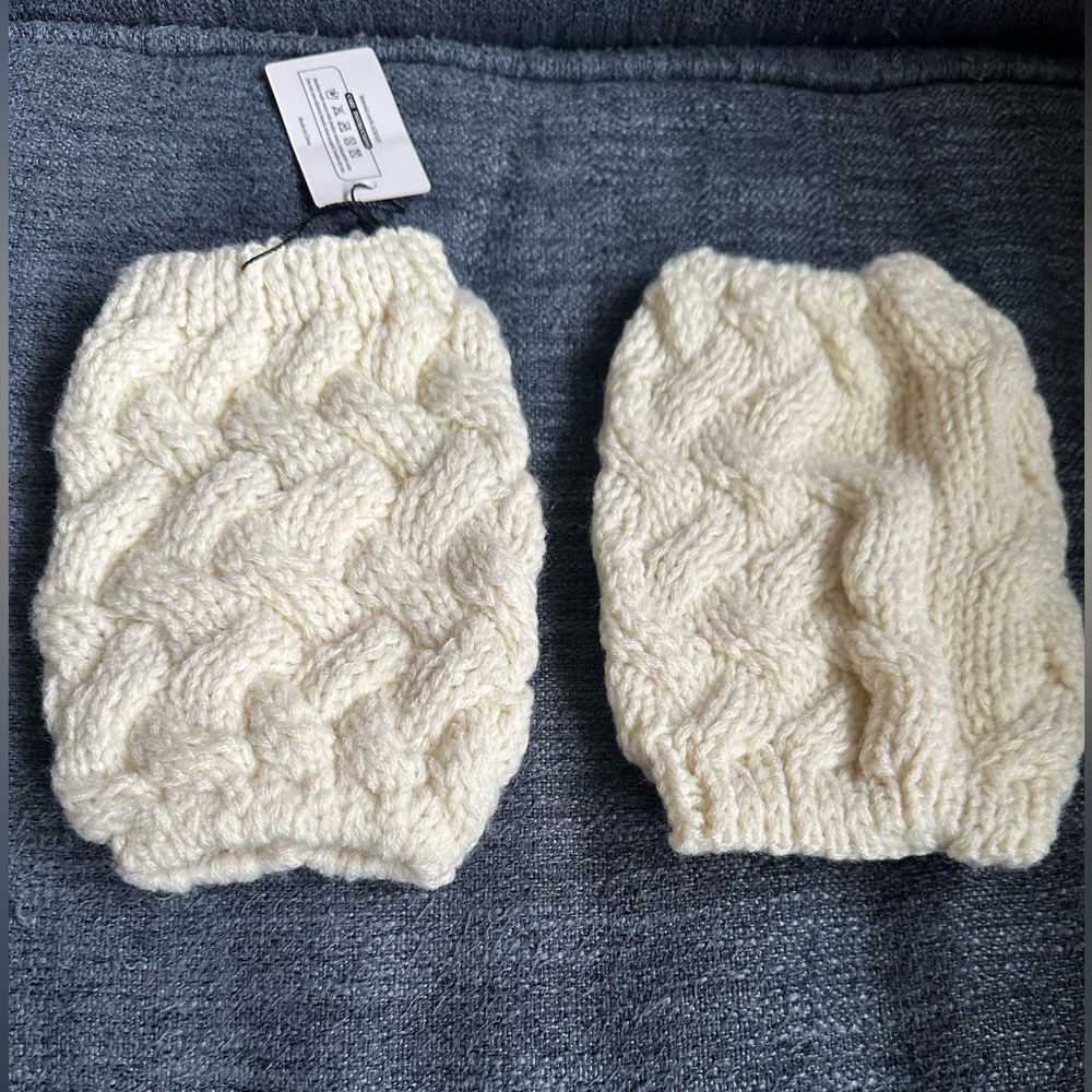 Cream Knit Leg Warmers